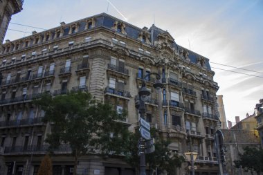 Marsilya'da eski liman çevresi Fransız şehir içinde