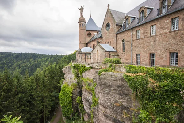 Dramática Vista Del Mont Sainte Odile Abadía Hohenbourg Alsacia Grand — Foto de Stock