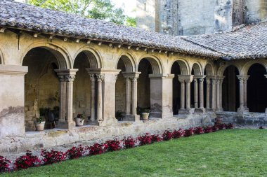 Abbey, Saint-Papoul, eski bir Roma Katolik Katedrali, Güney Fransa'da