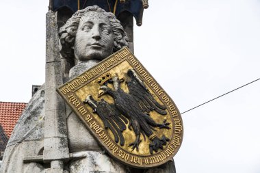 Bremen, Almanya. Bremen Roland, 1404 dikilen heykeli Roland (altında Charlemagne bir Frenk askeri lideri). Pazar Meydanı (Rathausplatz). 2004 yılından bu yana Dünya Mirası