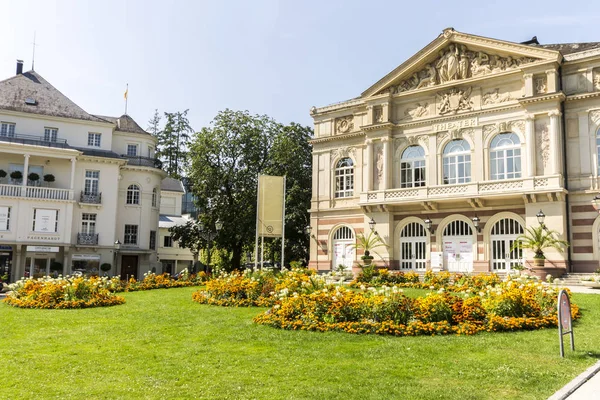 Baden-Baden, Almanya. 1862 yılında inşa Goetheplatz adlı tiyatro Baden-Baden