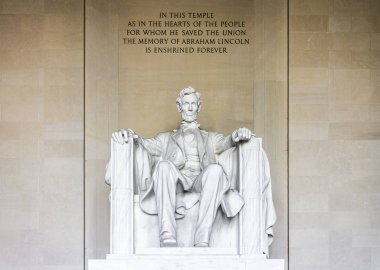 Washington, DC ön görünüm Abraham Lincoln, Lincoln Memorial, bir Amerikan Ulusal Anıtı Amerika Birleşik Devletleri'nin 16 Başkanı heykelinin