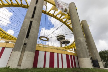New York şehri. New York Eyalet Pavilion Flushing Meadows Corona Park Flushing, Queens, tarihi Dünya Fuarı Pavyonu ile onun ikonik Gözlemevi kuleleri