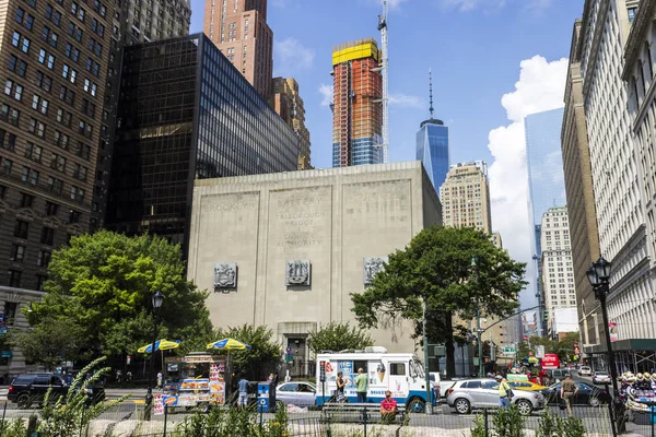 New York City Triborough Bridge Tunnel Authority Ventilation Building Entrance — Stock Photo, Image