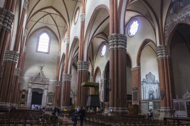 Basilica of San Petronio içinde Bologna, Emilia Romagna, Kuzey İtalya'daki Ana Kilisesi