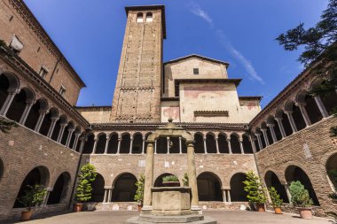 Basilica di Santo Stefano ve Sette Chiese Bologna, İtalya