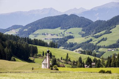 St. Johann in Villnoss (Val di Funes) Ranui kilisede. South Tyrol, İtalya