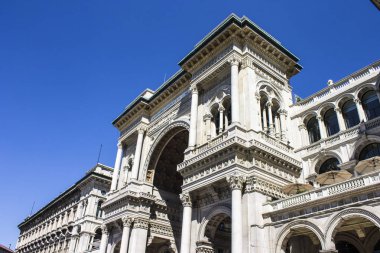 Galleria Vittorio Emanuele II, dünyanın en eski alışveriş merkezlerinden biri. Dört katlı Çift Kişilik arcade içinde yer alan İtalya'nın ilk kralı sonra adlandırılır