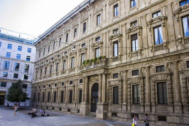 Palazzo Marino, Piazza della Scala, Milan, İtalya'nın merkezinde yer alan bir 16. yüzyıl Sarayı. Milan'ın şehir hall 9 Eylül 1861 yılından bu yana olmuştur
