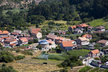 Donon Köyü üzerinden Monte görünümlerini Cangas, Galiçya, İspanya Facho yapmak