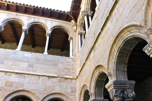 Монастырь Святой Марии Риполе Каталония Испания — стоковое фото