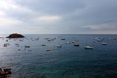 Gösterim: Tossa de Mar, Catalonia, İspanya Akdeniz kıyılarının