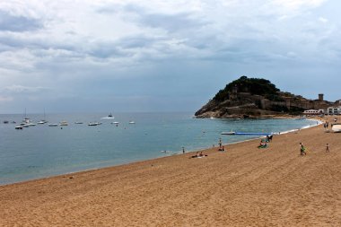 Gösterim: Tossa de Mar, Catalonia, İspanya Akdeniz kıyılarının