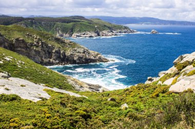Punta Roncadoira Xove, Galiçya, İspanya manzaraya.