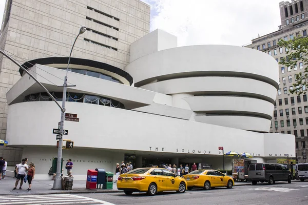 Ciudad Nueva York Solomon Guggenheim Museum Museo Arte Ubicado Quinta — Foto de Stock
