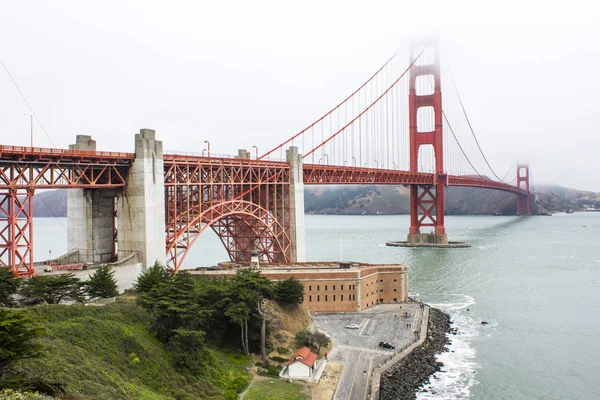 Голден Гейт Брідж Видно Точки Форт Сан Франциско Каліфорнія — стокове фото
