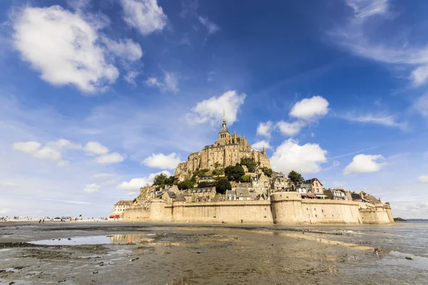 Mont Saint Michel Francia Una Isla Monasterio Normandía Patrimonio Humanidad —  Fotos de Stock