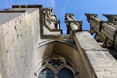Reims, Fransa. Our Lady Katedrali (Cathedrale Notre Dame), bir büyük yüksek Gotik yapı ve Fransız şehrin Reims bir dönüm noktası ayrıntılarını