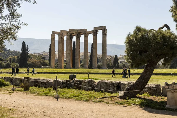 Temple of Olympian Zeus, Aten, Grekland — Stockfoto