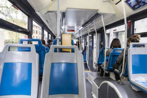Bergamo otobüs iç