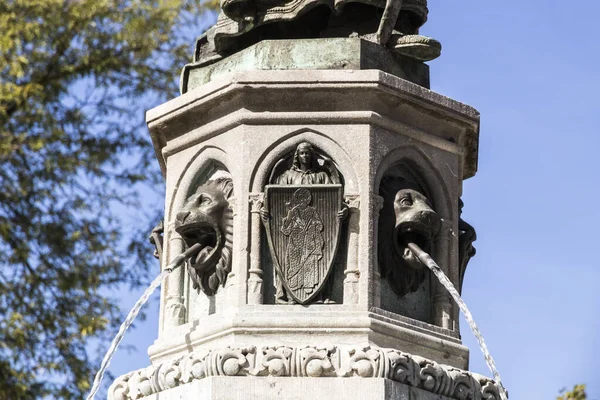Baldwin Çeşmesi, Trier, Almanya
