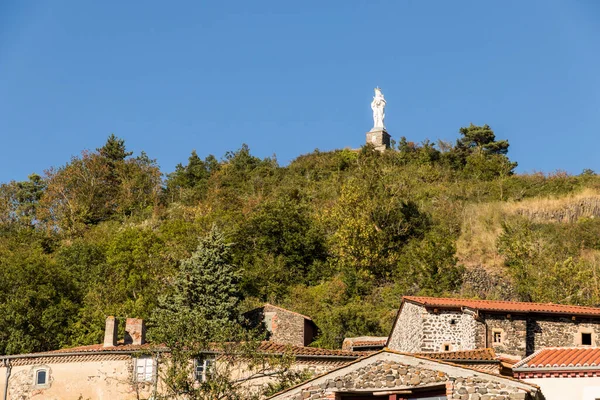 Usson Francia Vierge Monumentale Virgen Monumental Una Gran Estatua Virgen — Foto de Stock