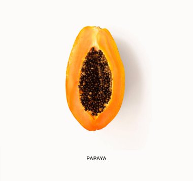 Papaya meyvesinden yapılmış yaratıcı bir düzen. Düz yatıyordu. Yiyecek konsepti.