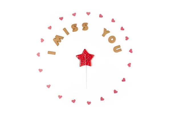 Pomysł Walentynki Tekst Miss You Plików Cookie Rama Wykonana Serduszkami — Zdjęcie stockowe