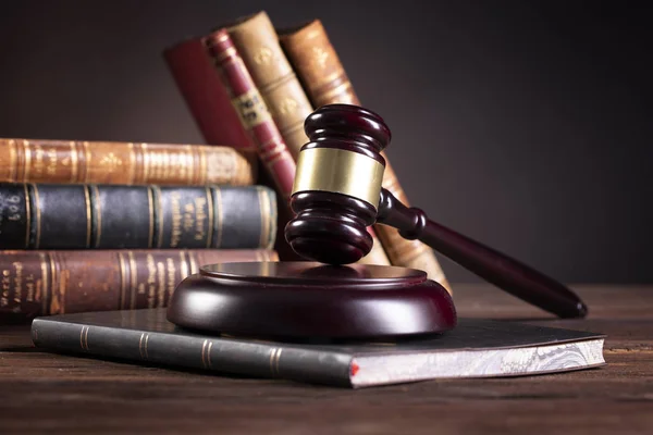 Юридичний Офіс Юридичні Книги Концепція Права Дерев Яного Судді — стокове фото