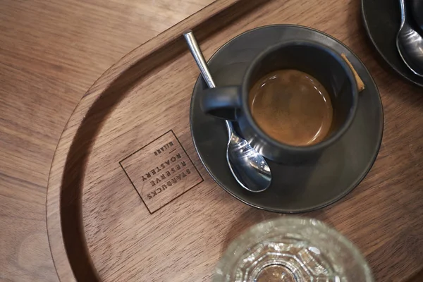 Milan Italie Avril 2019 Espresso Servi Starbucks Reserve Roastery — Photo