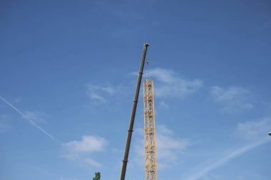 Amsterdam, Hollanda - 17 Mayıs 2018: Crane in Amsterdam Noord