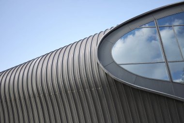 Amsterdam, Hollanda - 17 Mayıs 2018: Arcam bina detayı görünümü