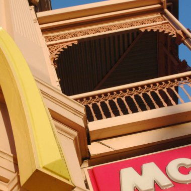 Adelaide, Avustralya - Şubat 2002: Mc Donald's restaurant