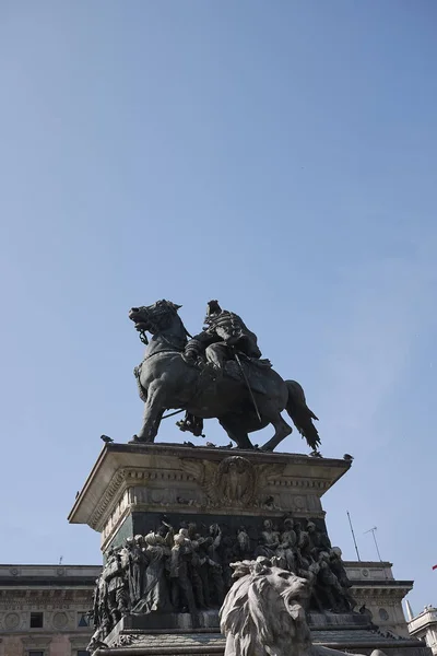 Milão Itália Junho 2019 Vista Estátua Vittorio Emanuele Piazza Duomo — Fotografia de Stock