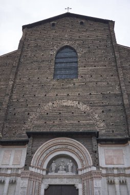 Bologna, Italya-Aralık 18, 2018: San Petronio bazilikasının görünümü
