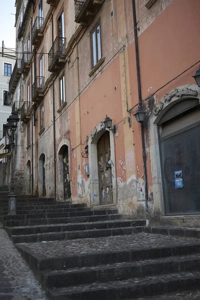 Cosenza, Italya-12 Haziran 2018: eski Cosenza 'nın görünümü (Cosenza Vecchia)