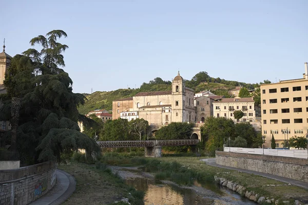 Cosenza Italië Juni 2018 Uitzicht San Domenico Kerk Spoorbrug — Stockfoto