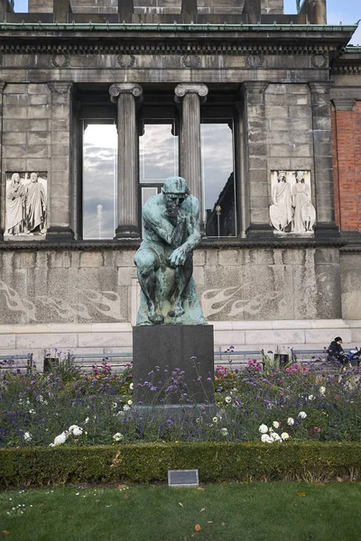 Copenhague Dinamarca Outubro 2018 Vista Estátua Auguste Rodin Jardim Traseiro — Fotografia de Stock