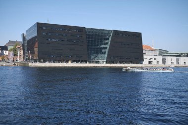 Kopenhag, Danimarka - 10 Ekim 2018 : Kraliyet Kütüphanesi görünümü