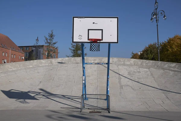 Kodaň Dánsko Říjen 2018 Pohled Basketbalové Hřiště Parku Superkilen — Stock fotografie