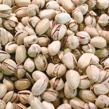 Pistachois pazarda satıldı