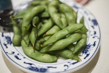 Bir başlangıç olarak Haşlanmış Edamame