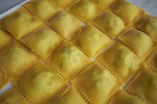 Pasta Cruda Ravioli Pronta Essere Cotta — Foto Stock