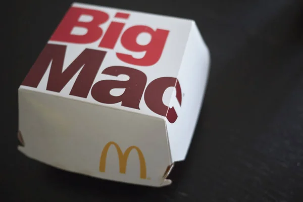 Milão Itália Novembro 2017 Donald Big Mac Box — Fotografia de Stock