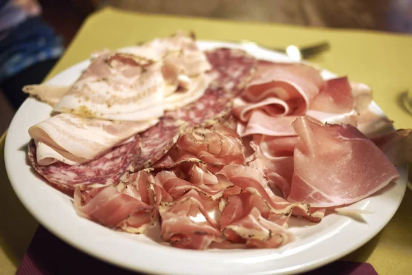 Salumi Assortiti Vicino — Foto Stock