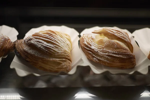 Napolili pasta Sfogliatella napoletana denilen 