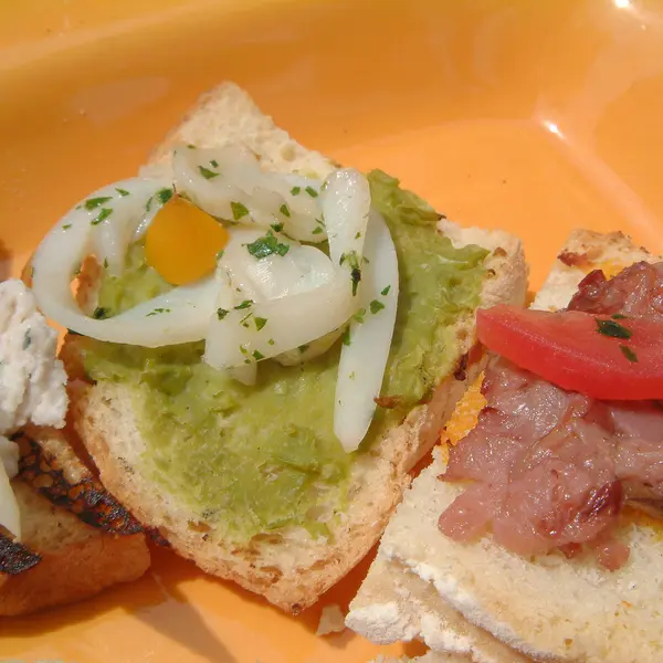 Entrantes Surtidos Con Bruschetta Tortillas — Foto de Stock