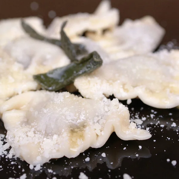Ravioli Con Castagne Parmigiano — Foto Stock