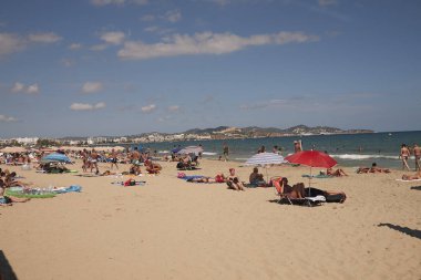 Playa en Bossa, Ibiza, Balear Adaları - 1 Eylül 2014 : Playa en bossa turistler