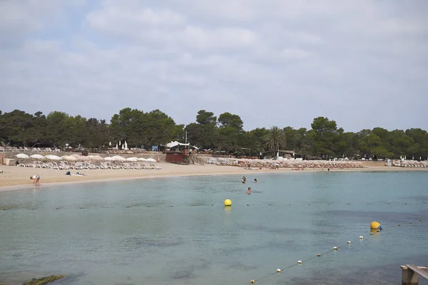มมองของ Cala Pinet Ibiza — ภาพถ่ายสต็อก